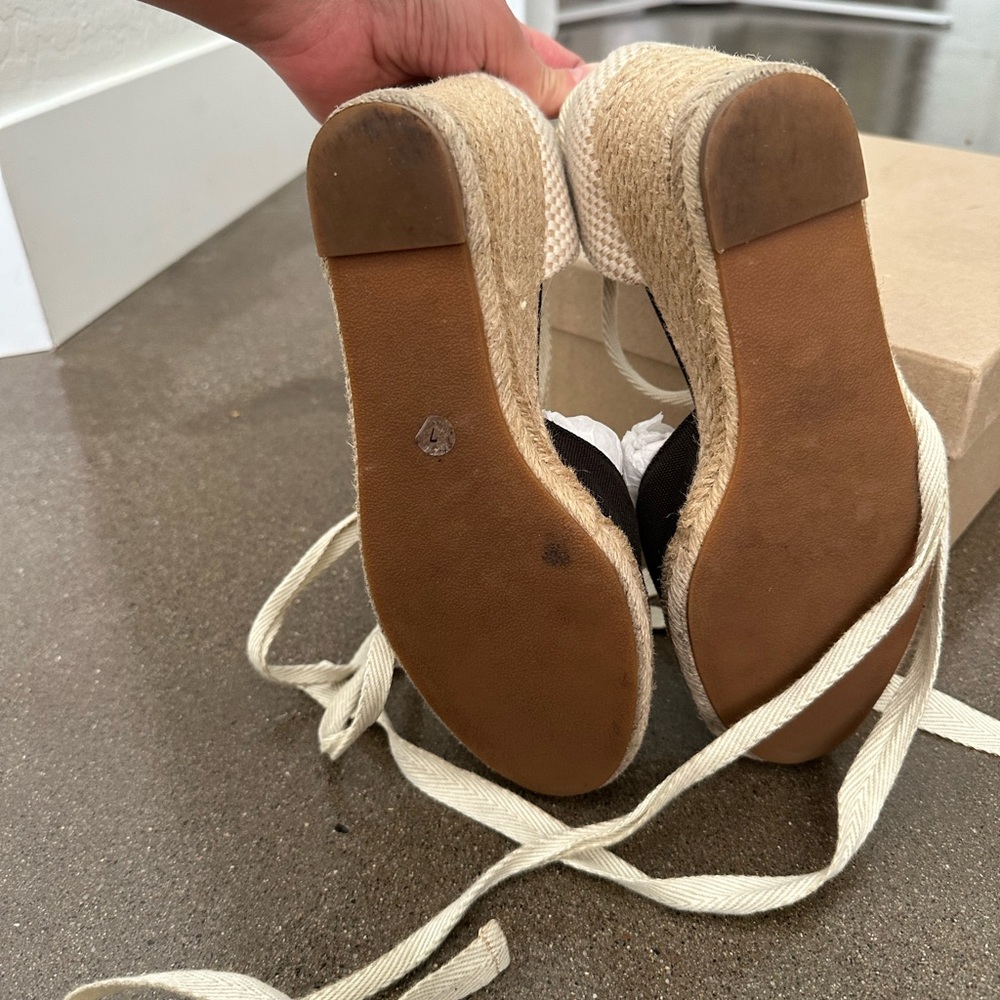 Reformation Camille Black and Cream Espadrille Wedges - Picture 7 of 7
